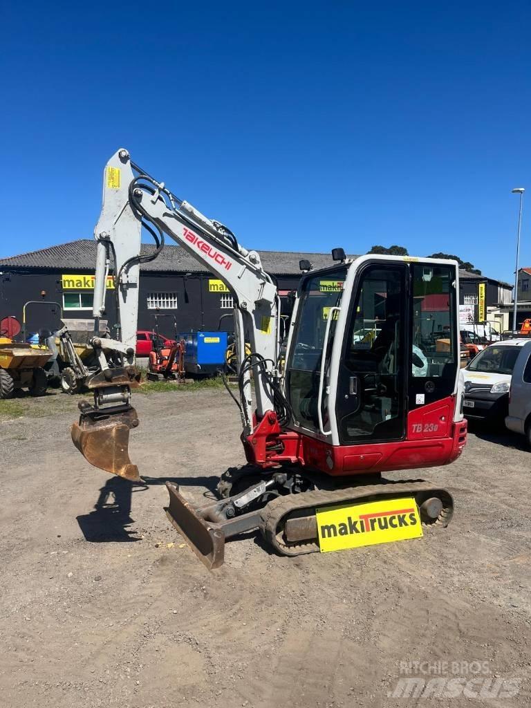 Takeuchi TB230 Mini Escavadoras <7t