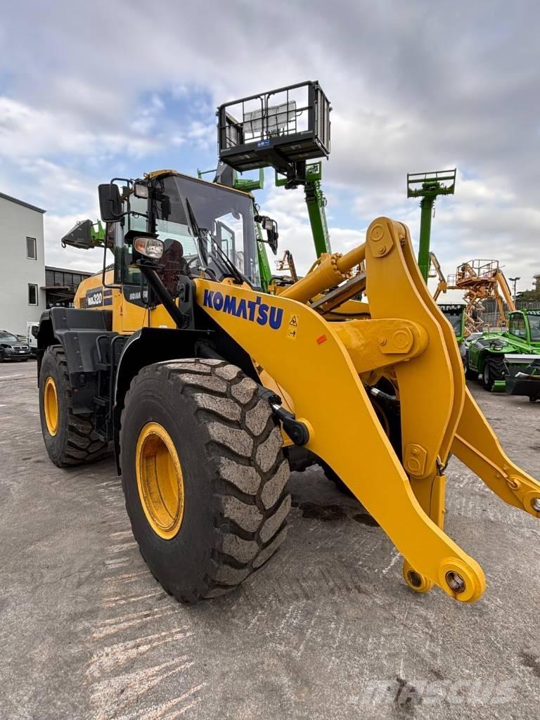 Komatsu WA 320-8 Pás carregadoras de rodas