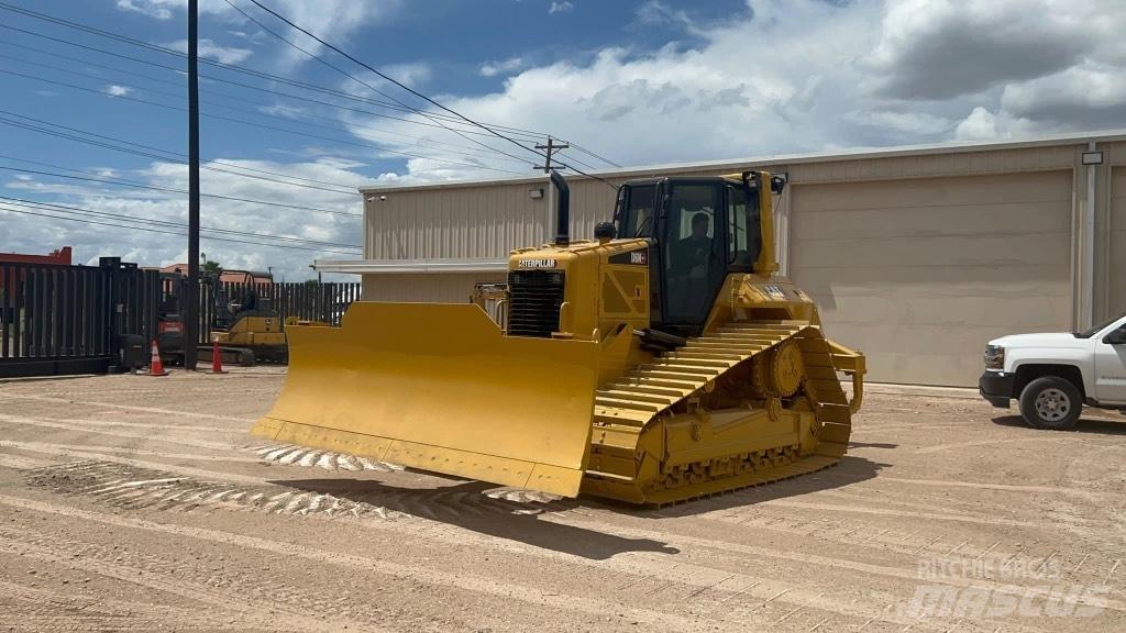 CAT D 6 N LGP Dozers - Tratores rastos
