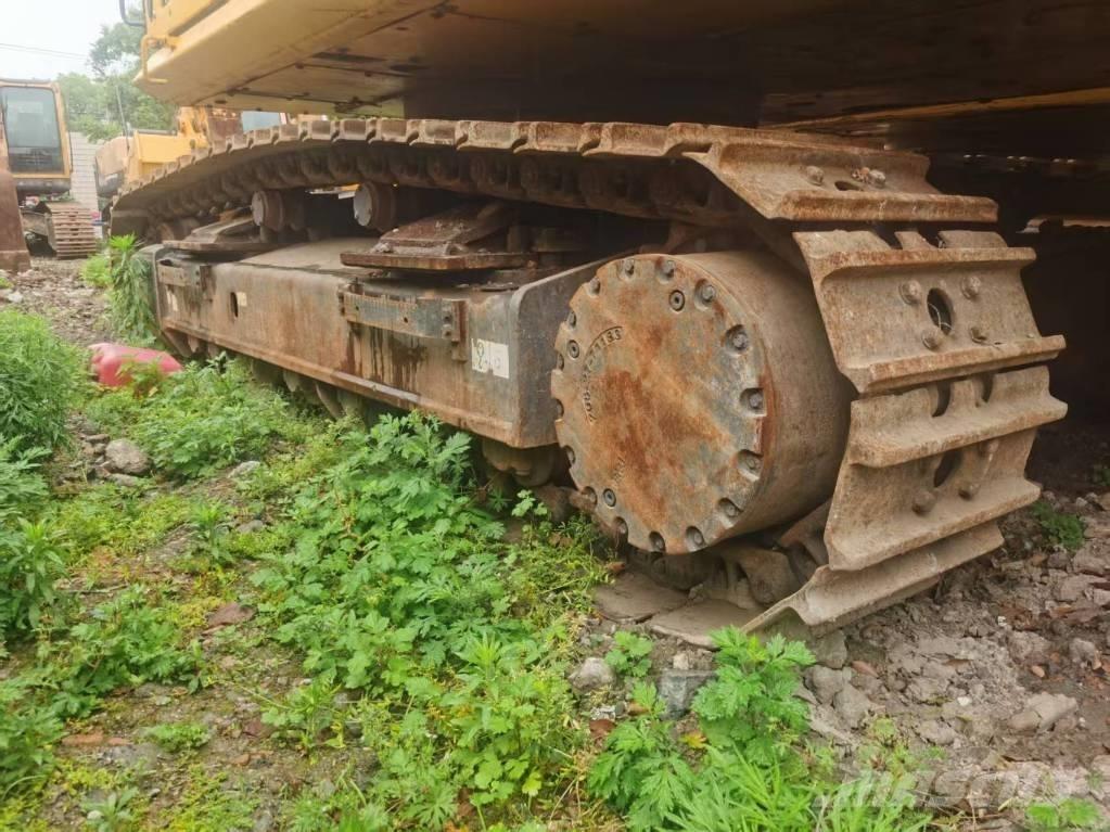 Komatsu PC 450-8 Escavadoras de rastos