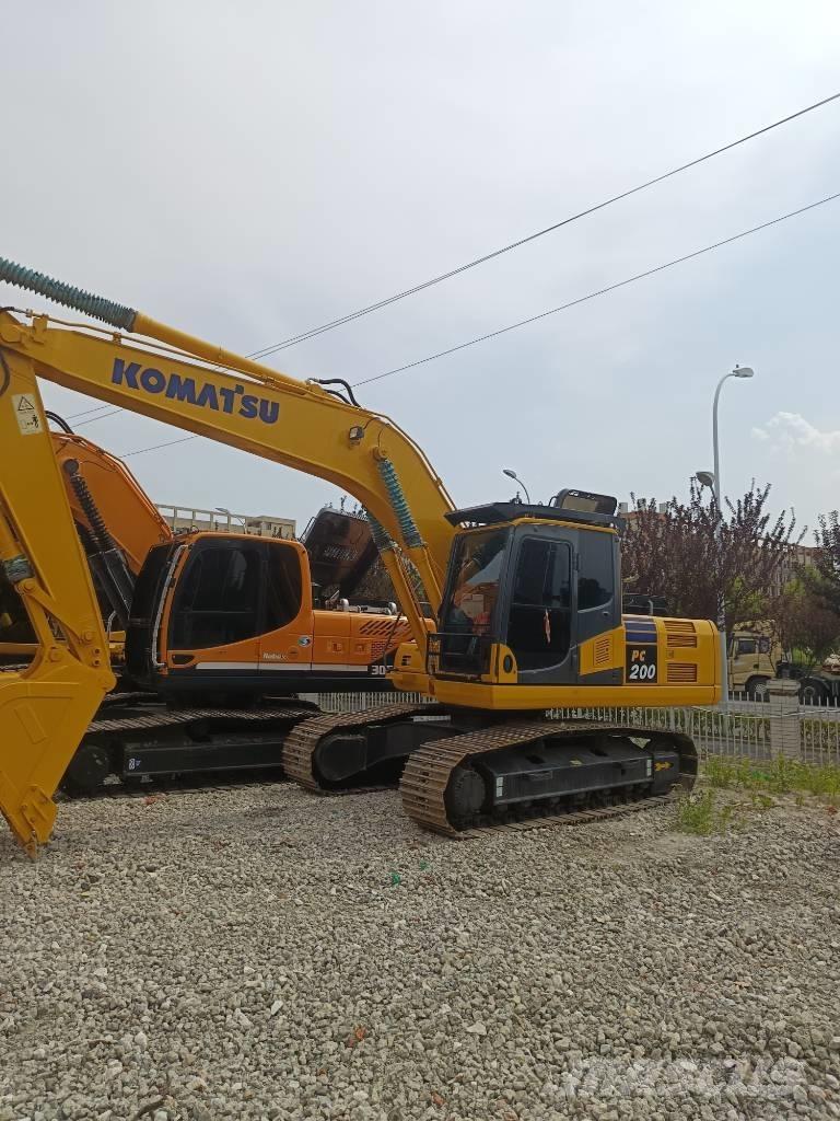 Komatsu PC 200 Escavadoras de rastos