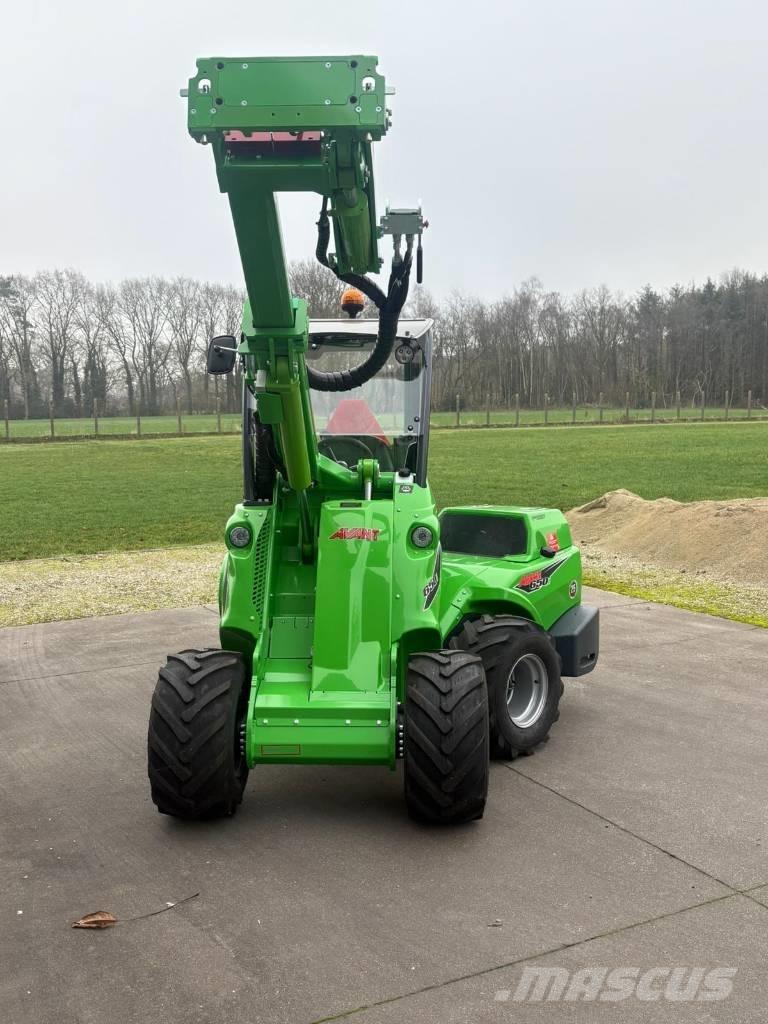 Avant 650 Carregadora multifunções