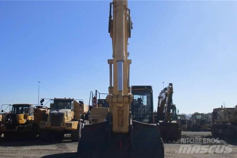Komatsu PC450LC Mini Escavadoras <7t