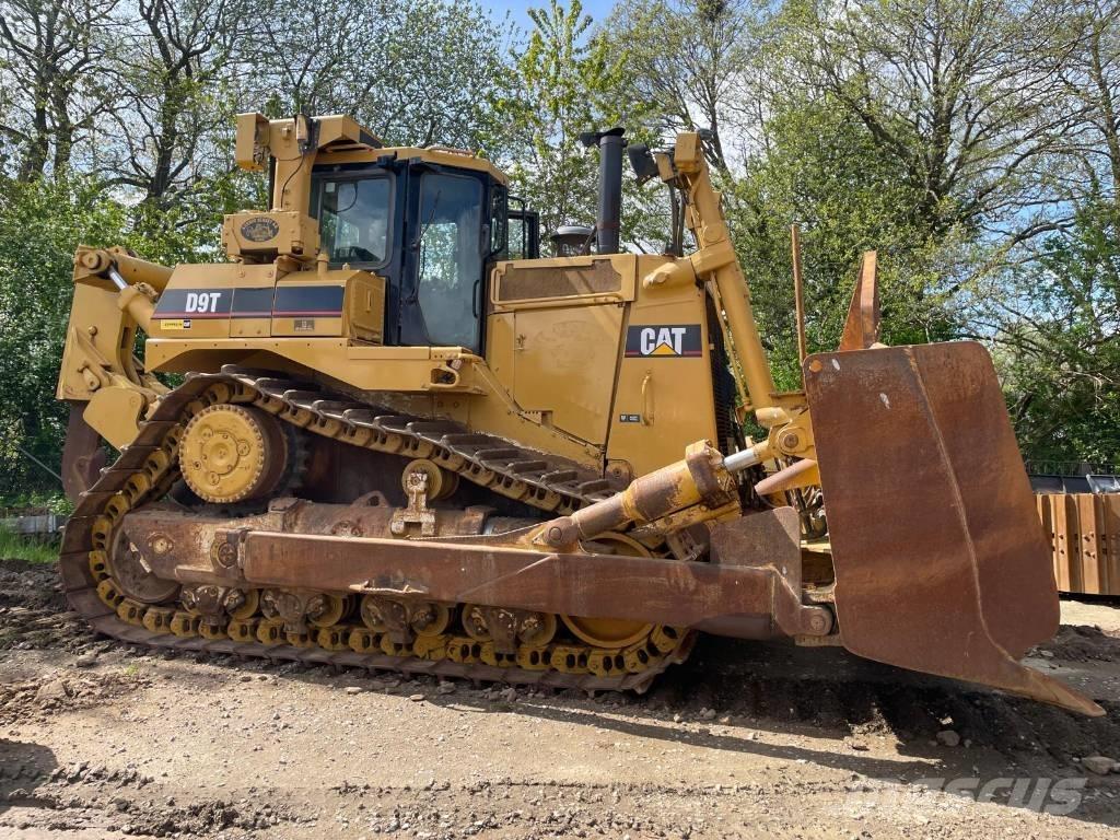 CAT D 9 T Dozers - Tratores rastos