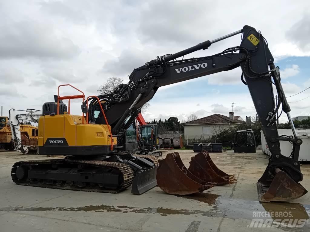 Volvo ECR235EL Escavadoras de rastos