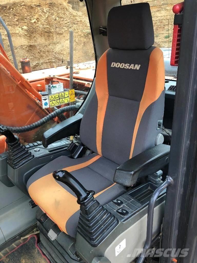 Doosan dx225 Escavadoras de rastos