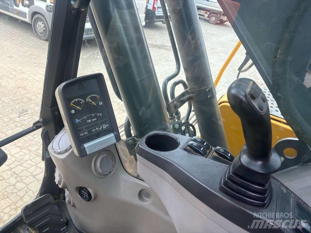 Volvo EC 220 D Escavadoras de rastos