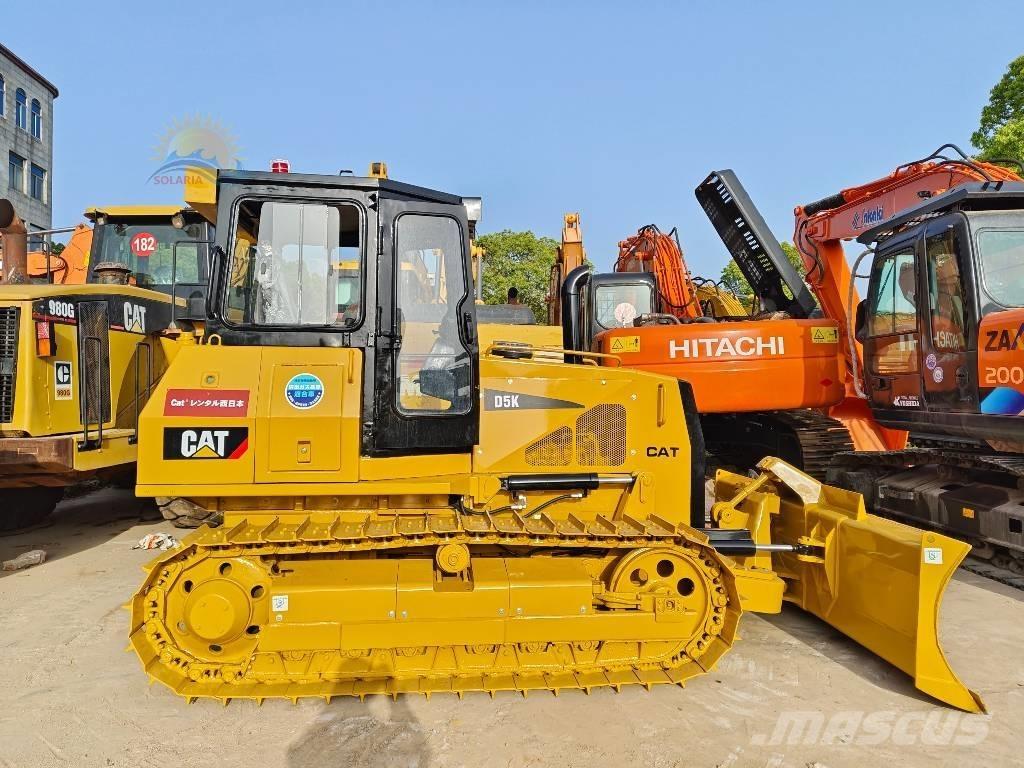 CAT D5K Dozers - Tratores rastos