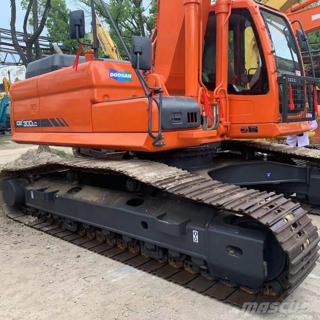 Doosan dx300 Escavadoras de rastos