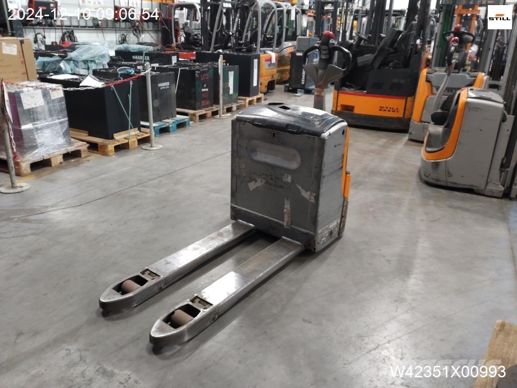 Still EXU16 Empilhador para operador externo