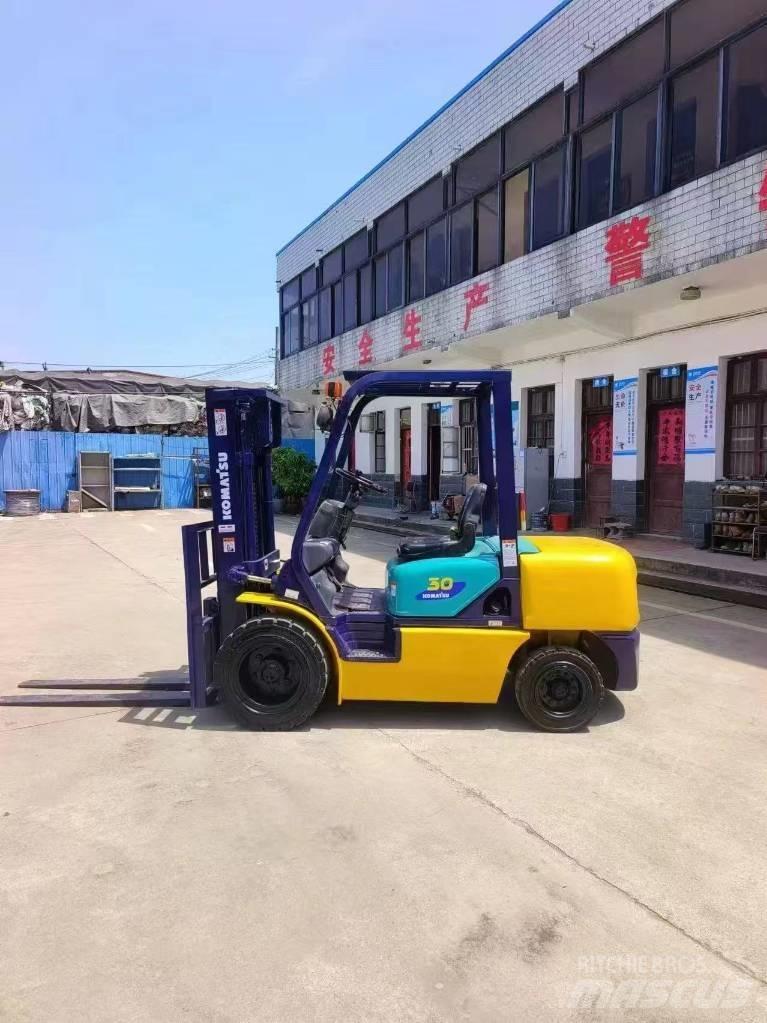 Komatsu FD 30 Empilhadores Diesel
