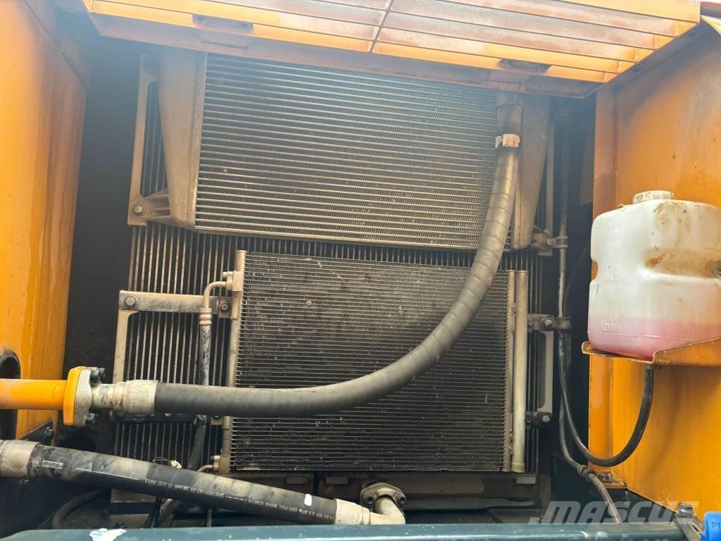 Hyundai 290LC-9 Escavadoras de rastos