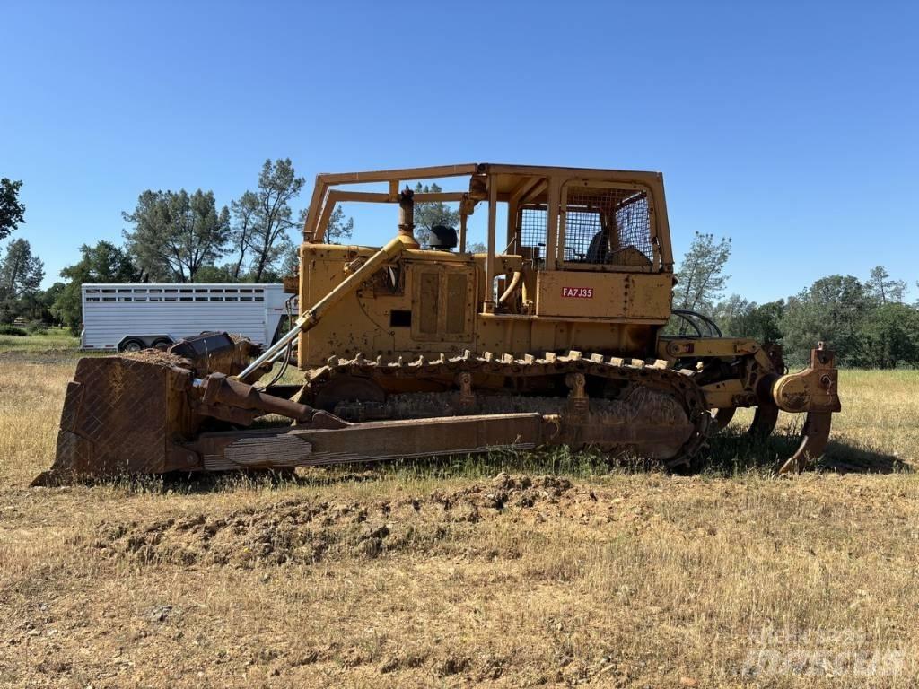 Komatsu D 85-12 Dozers - Tratores rastos