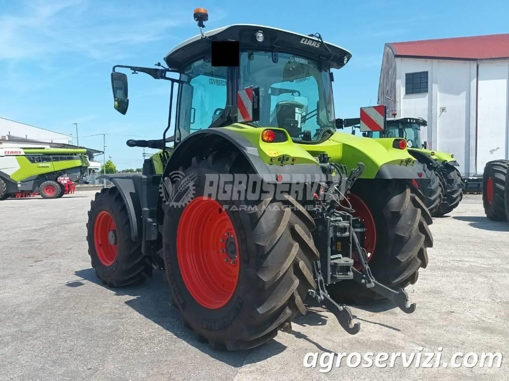 CLAAS Arion 550 Tratores Agrícolas usados
