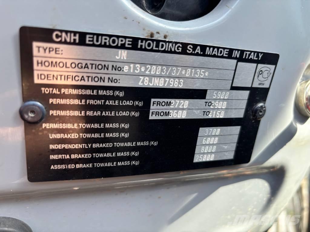 New Holland TD 5040 Tratores Agrícolas usados