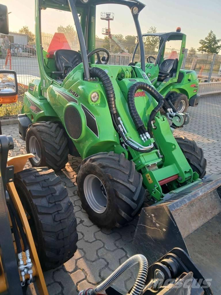 Avant 640i Carregadoras de direcção deslizante
