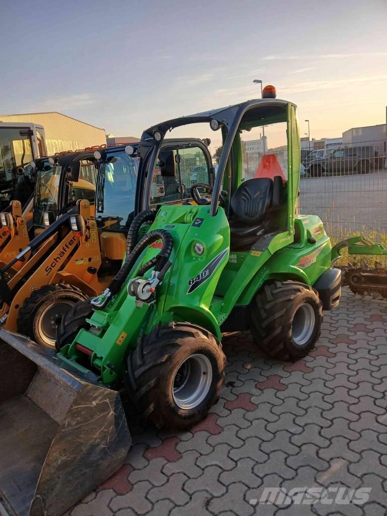 Avant 640i Carregadoras de direcção deslizante