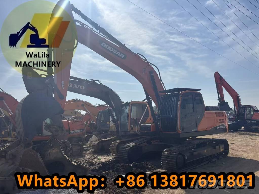 Doosan DX 225 LCA Escavadoras de rastos