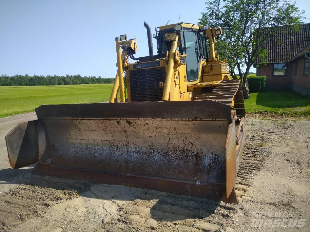 CAT D 6 T LGP Dozers - Tratores rastos