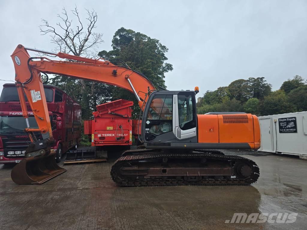 Hitachi ZX 210 Escavadoras de rastos