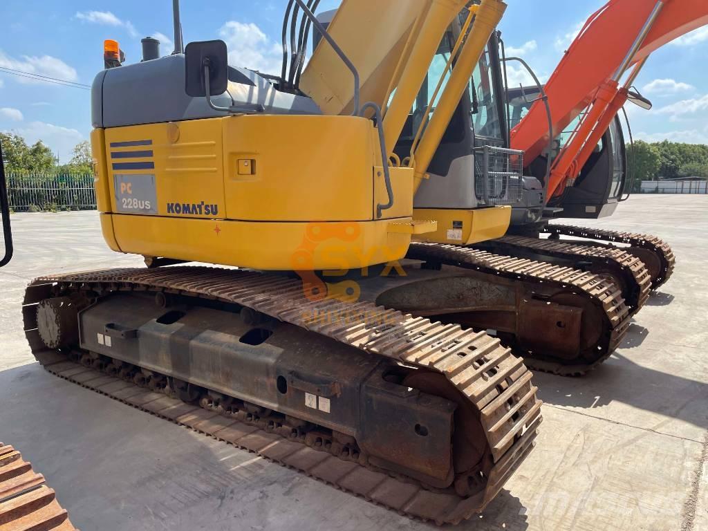 Komatsu PC 228 US Escavadoras de rastos