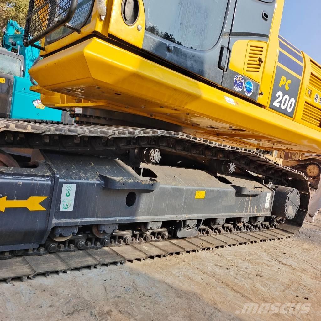 Komatsu PC 200-8 Escavadoras de rastos