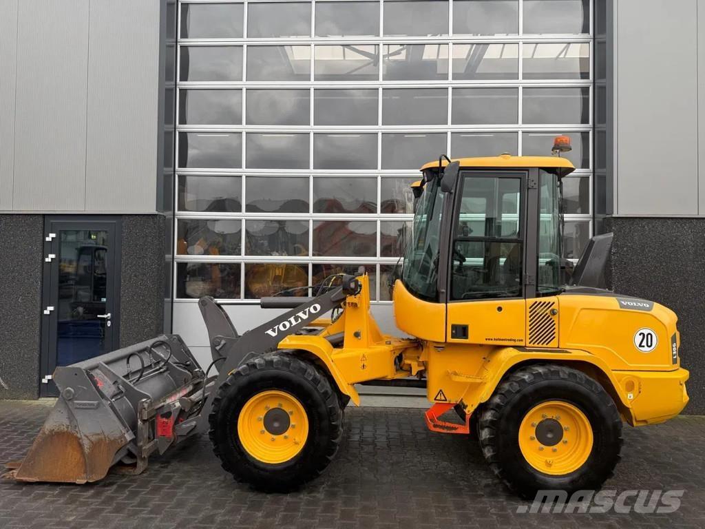 Volvo L30G Pás carregadoras de rodas