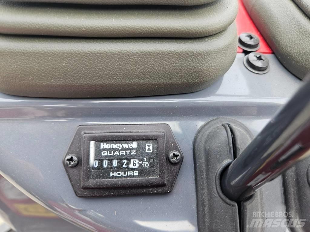 Yanmar SV08-1C Mini Escavadoras <7t