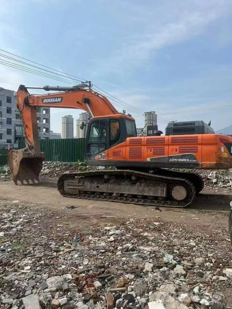 Doosan DX420LC Escavadoras de rastos