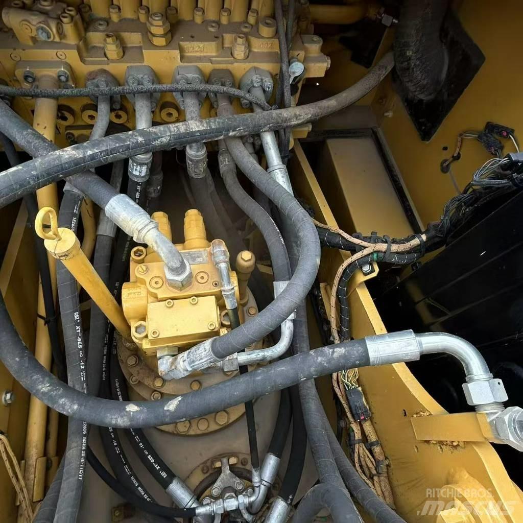CAT 320 GC Escavadoras de rastos