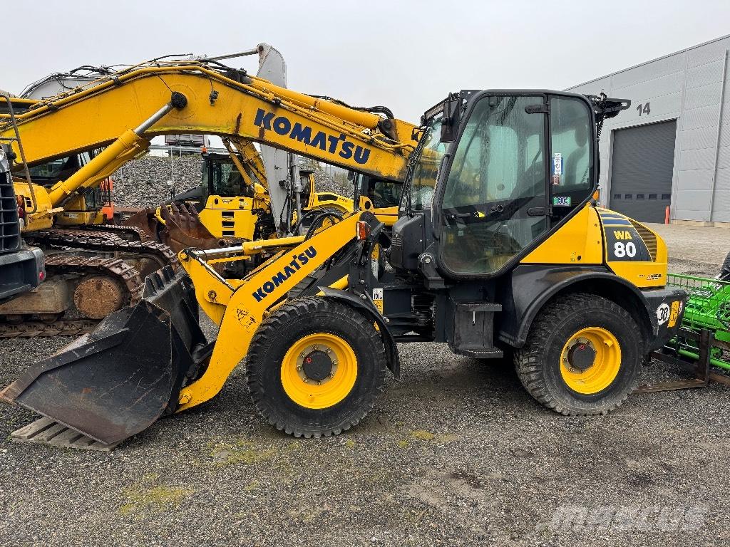 Komatsu WA 80-6 Pás carregadoras de rodas