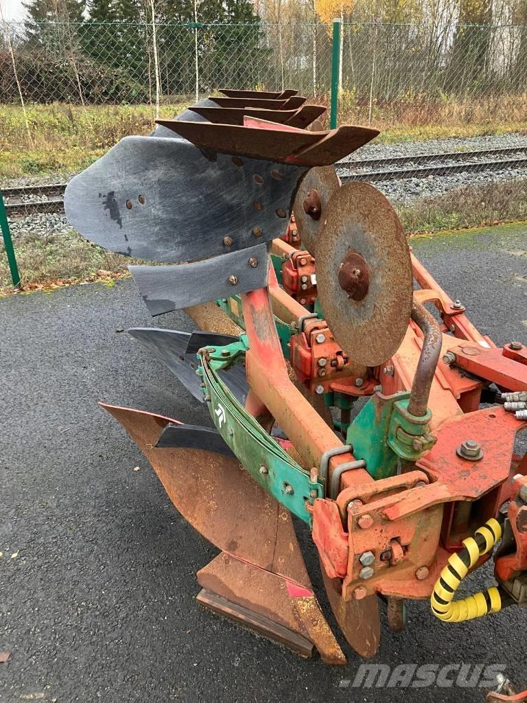 Kverneland ES85-160 Charruas reversíveis