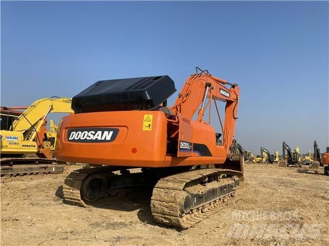 Doosan DH 300 Escavadoras de rastos