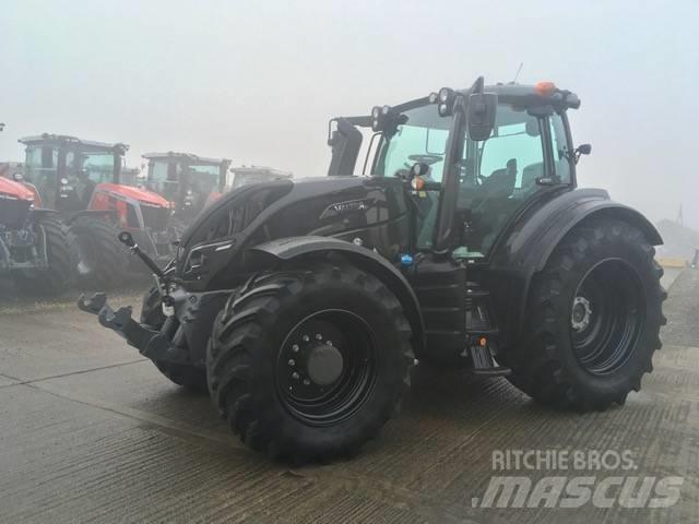 Valtra T234A Tratores Agrícolas usados