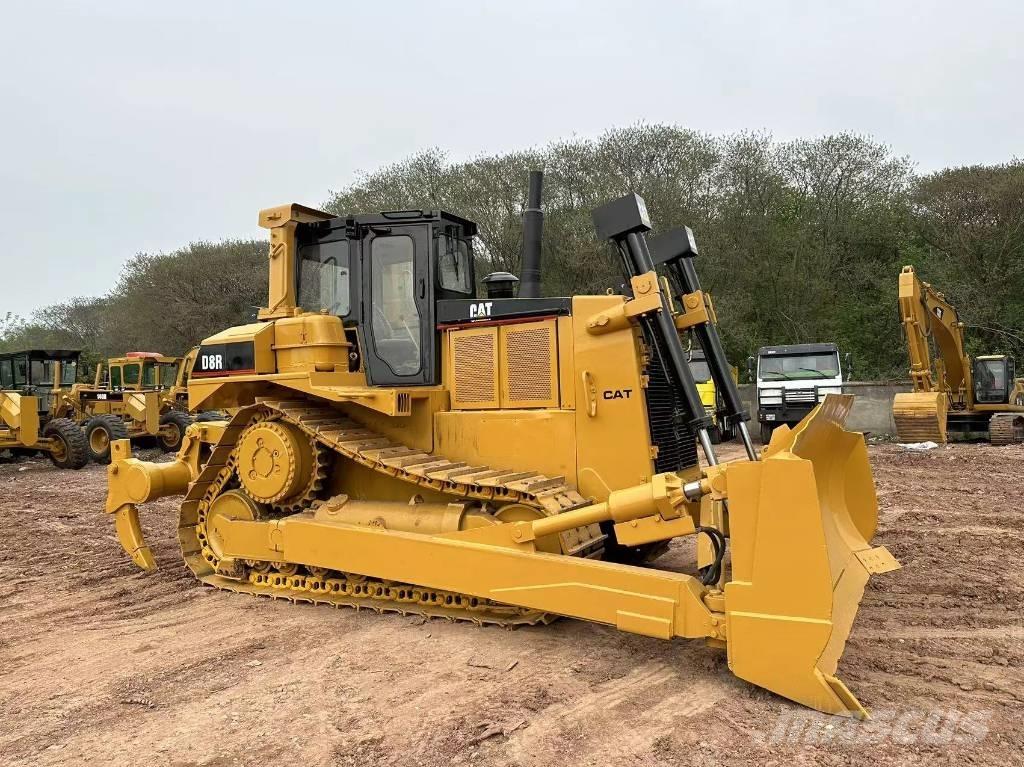 CAT D 8 R Dozers - Tratores rastos