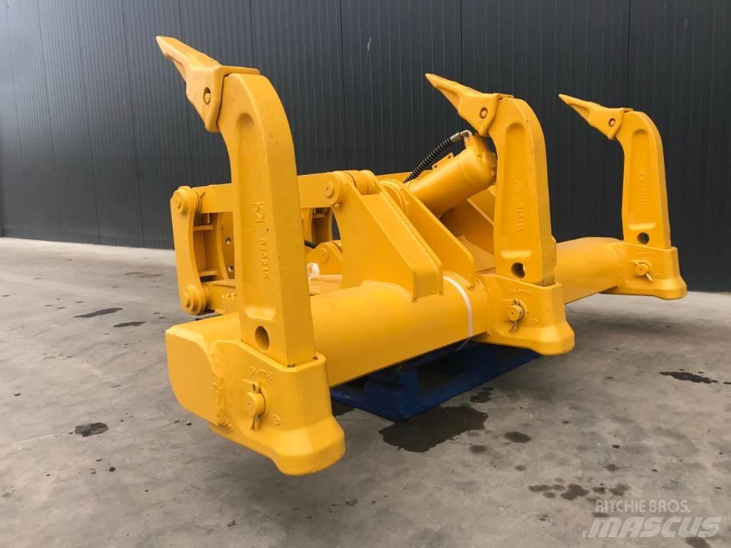 Komatsu D65 Escarificadores