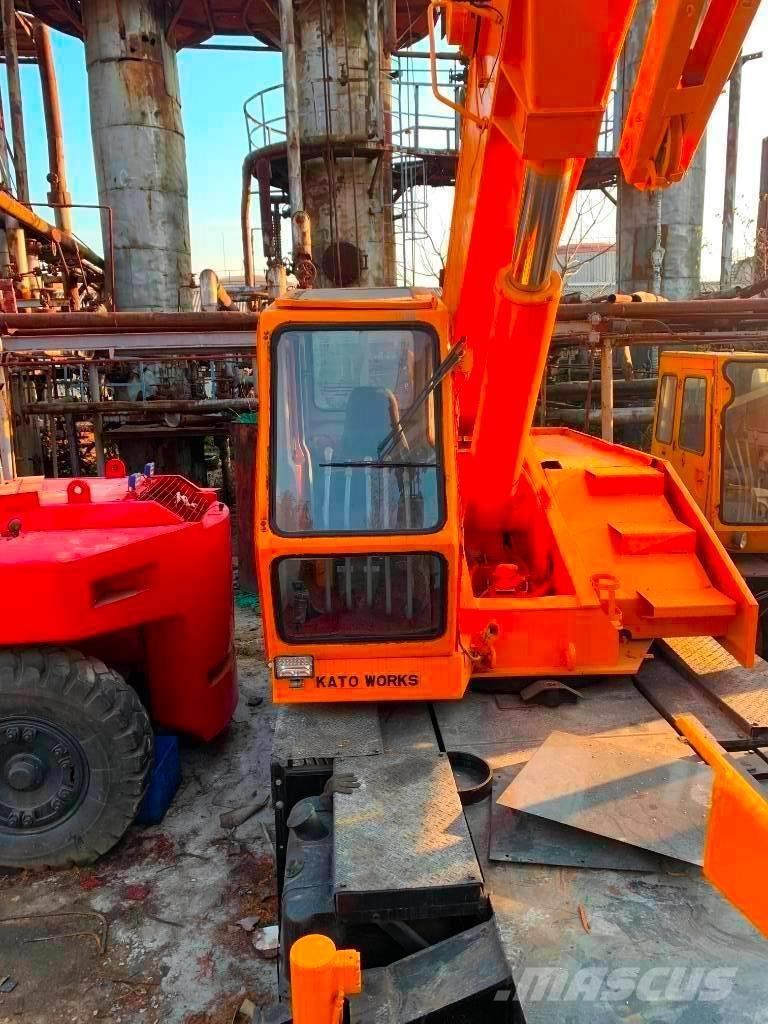 Kato NK 250 E Gruas Todo terreno