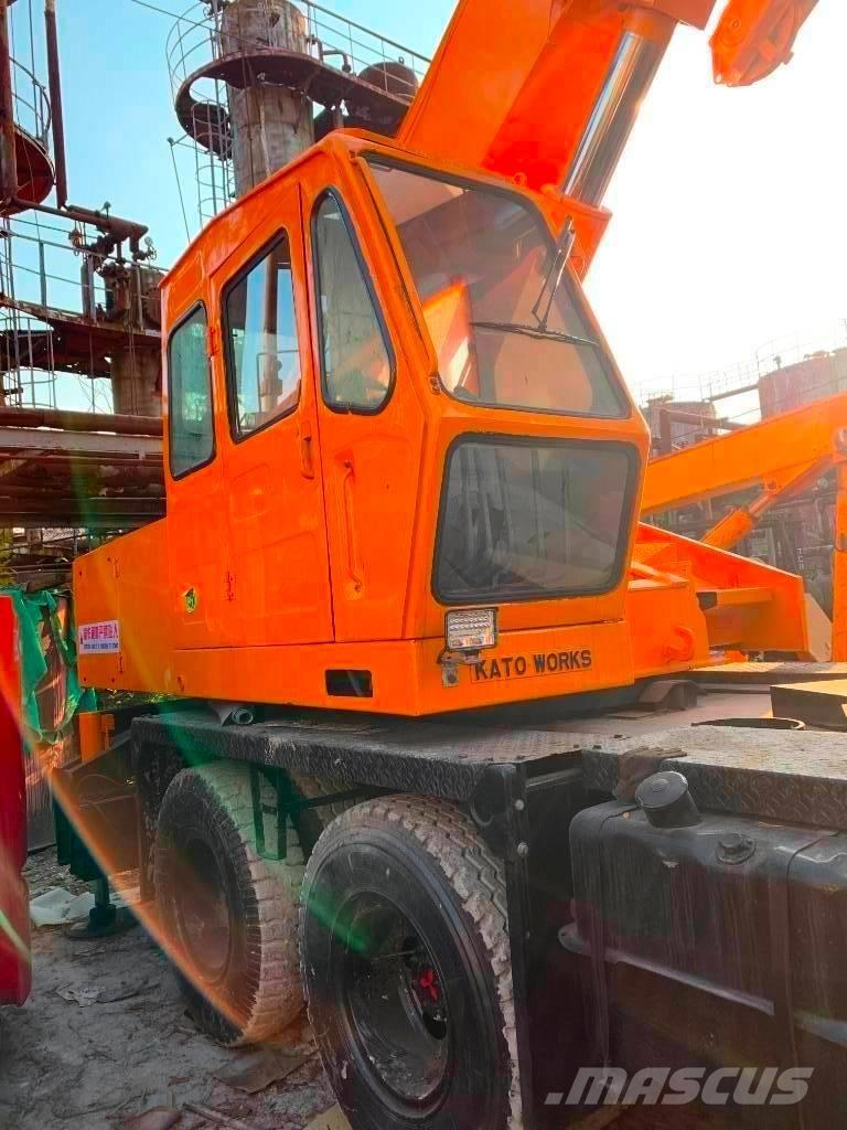 Kato NK 250 E Gruas Todo terreno