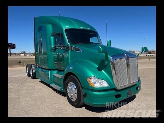 Kenworth T 680 Tractores (camiões)