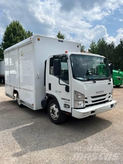 Isuzu NRR Camiões de entrega de bebidas