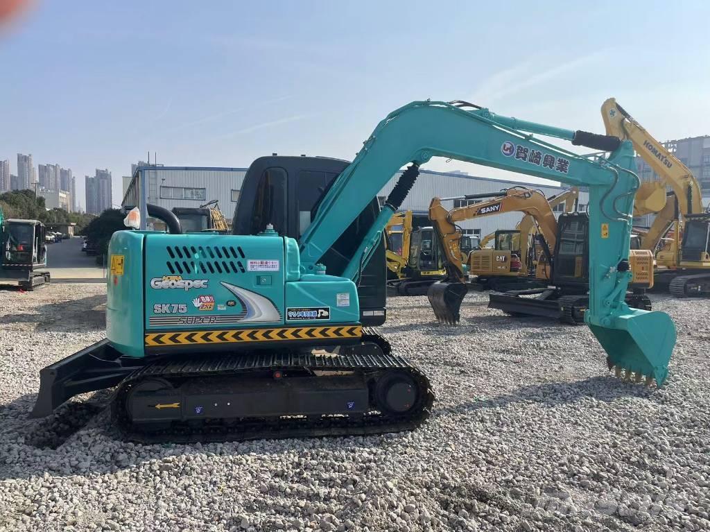 Kobelco SK75 Escavadoras de rastos