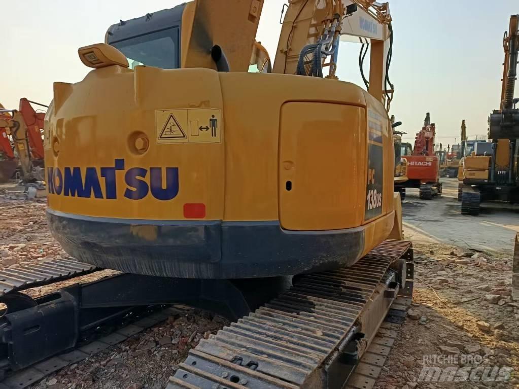 Komatsu PC138 Escavadoras Midi 7t - 12t