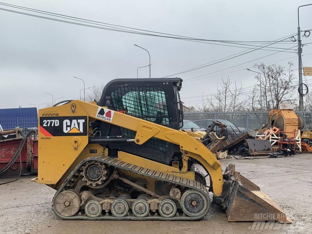 CAT 277 D Carregadoras de direcção deslizante