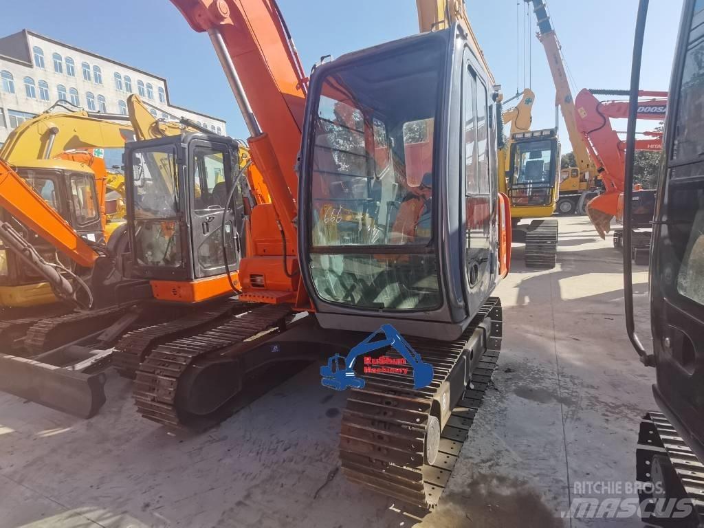 Hitachi EX60 Mini Escavadoras <7t