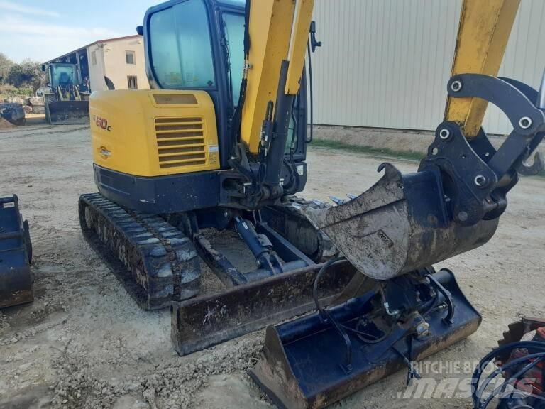 New Holland E 60 C Mini Escavadoras <7t