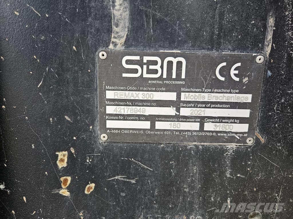 SBM Remax 300 Britadores móveis
