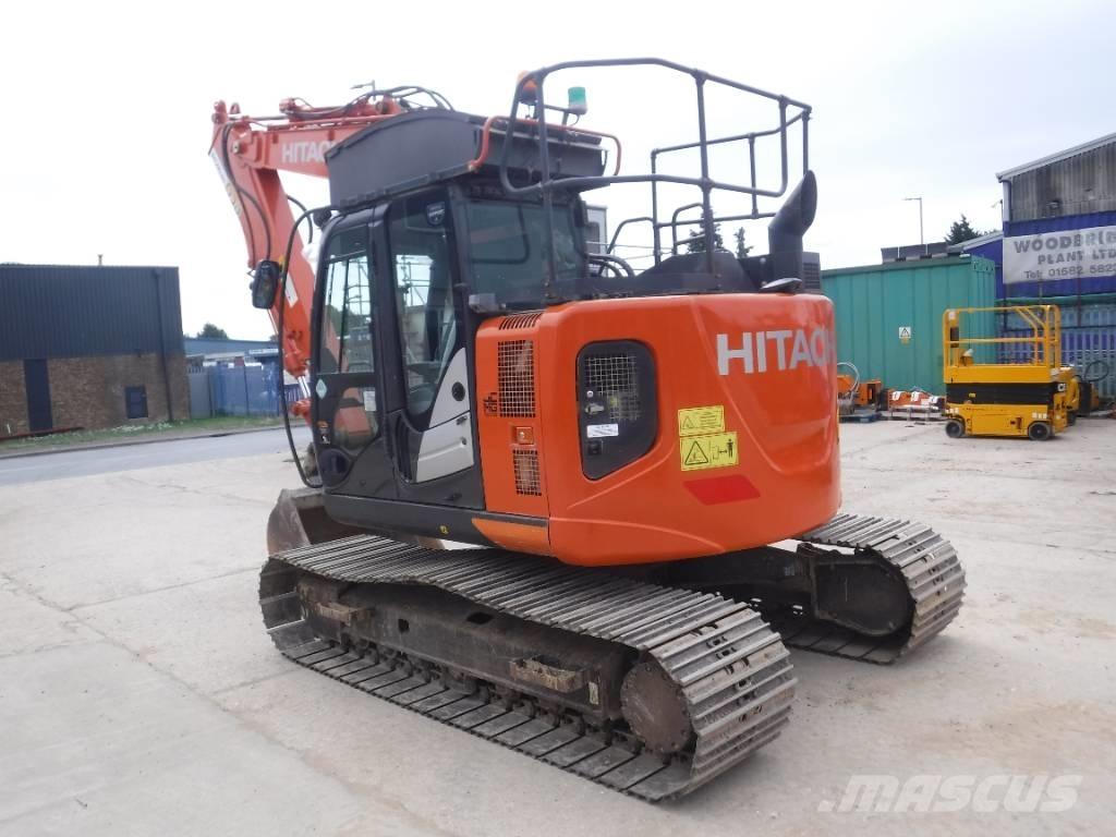 Hitachi ZX 135 US-6 Escavadoras de rastos
