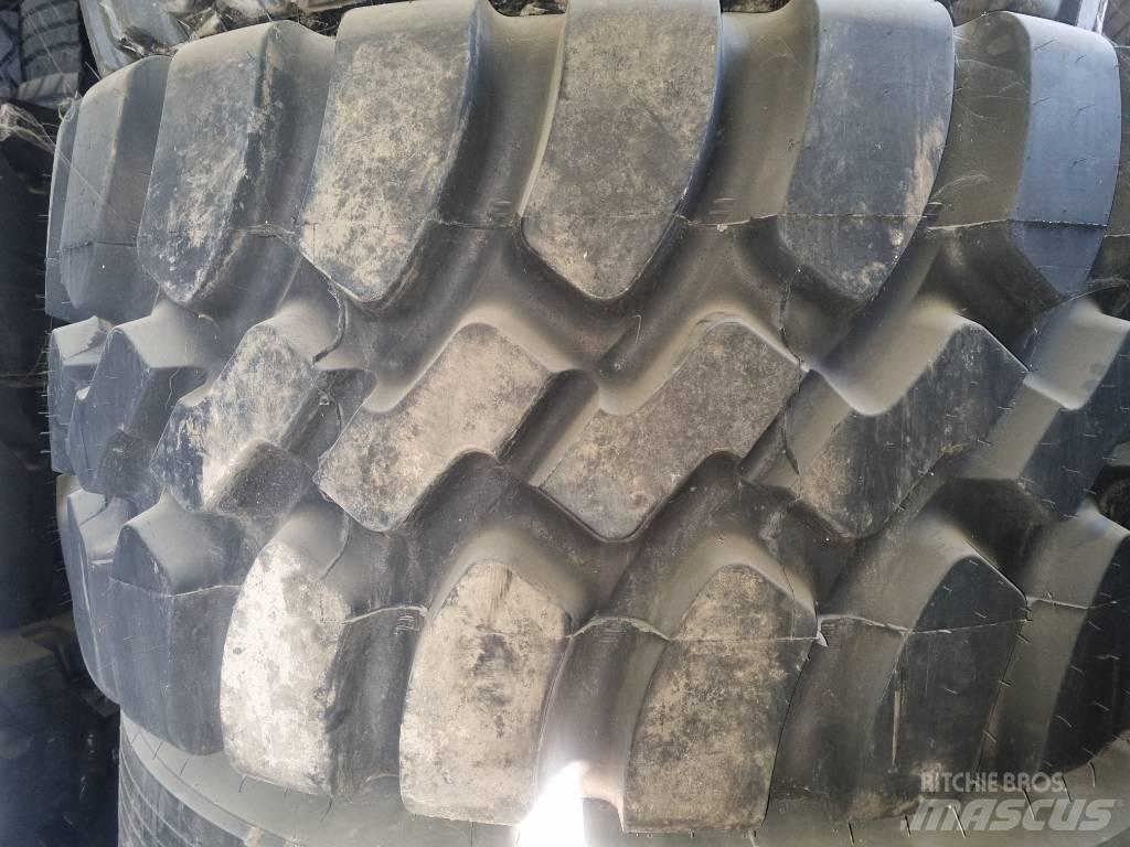 Goodyear GP-4D Pneus, Rodas e Jantes