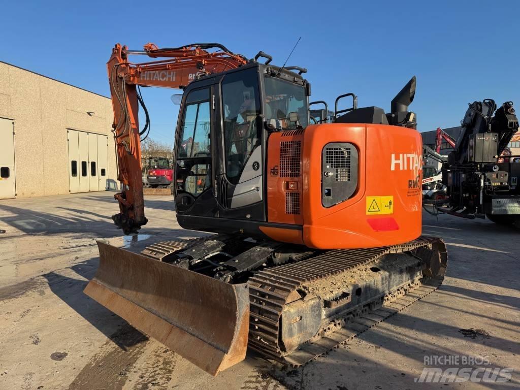 Hitachi ZX 135 US-6 Escavadoras de rastos