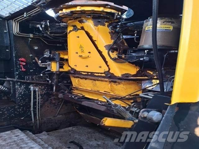 New Holland FR700 Forrageiras auto-propulsionadas